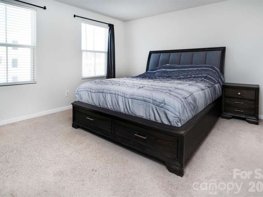 4208 Bowline Drive, Charlotte, NC 28269.  MLS# CAR4357648, YatesRealty ID 4402. 