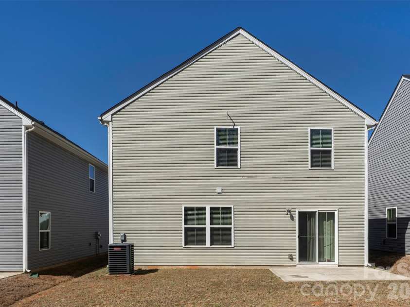 4208 Bowline Drive, Charlotte, NC 28269.  MLS# CAR4357648, YatesRealty ID 4402. 