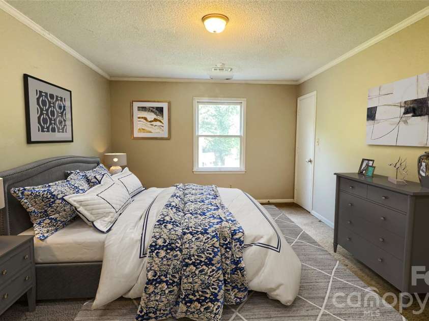 2820 Royal Ridge Lane, Charlotte, NC 28212.  MLS# CAR4411701, YatesRealty ID 44021. Virtual Staging Bedroom