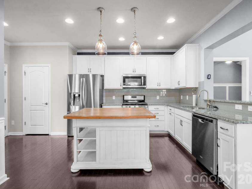 3179 Hartson Pointe Drive, Indian Land, SC 29707.  MLS# CAR4413671, YatesRealty ID 44027. 