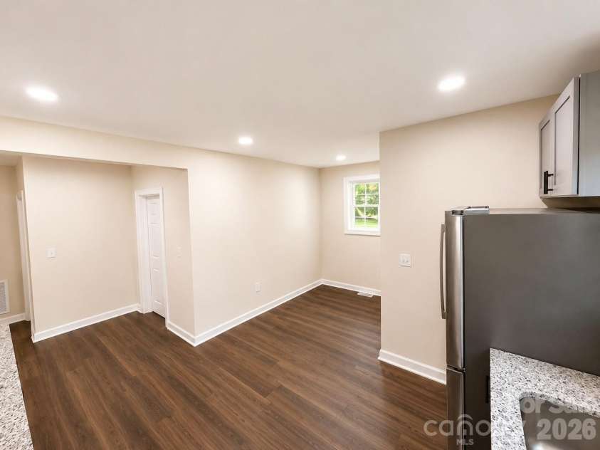 609 Dallas Street, Chester, SC 29706.  MLS# CAR4414278, YatesRealty ID 44028. 