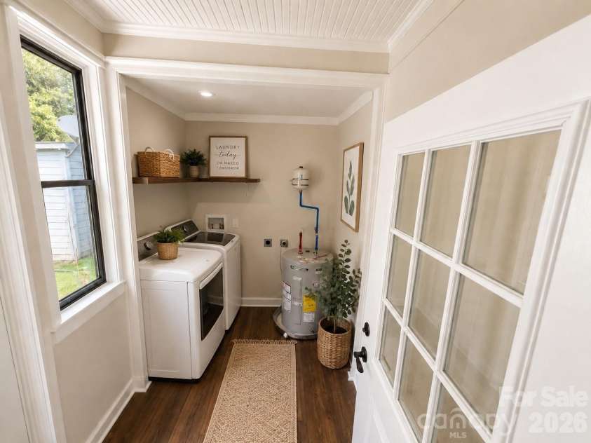 609 Dallas Street, Chester, SC 29706.  MLS# CAR4414278, YatesRealty ID 44028. Digitally staged