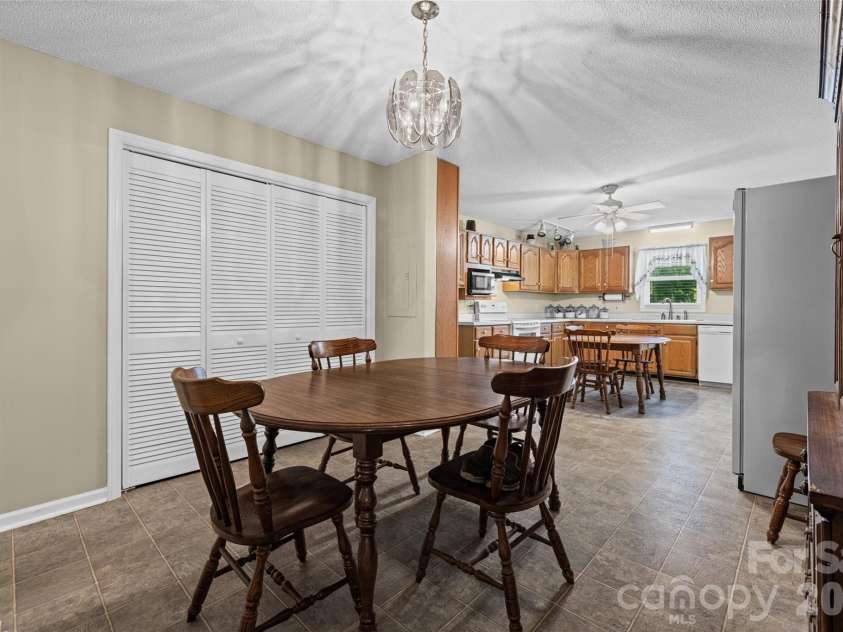 1615 Harris Road, Fort Mill, SC 29708.  MLS# CAR4413178, YatesRealty ID 44029. 