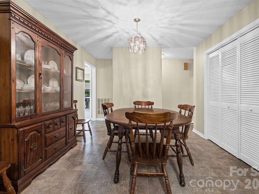 1615 Harris Road, Fort Mill, SC 29708.  MLS# CAR4413178, YatesRealty ID 44029. 