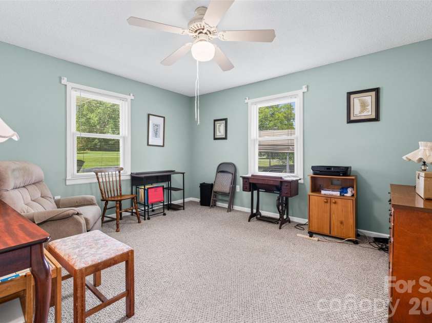 1615 Harris Road, Fort Mill, SC 29708.  MLS# CAR4413178, YatesRealty ID 44029. 