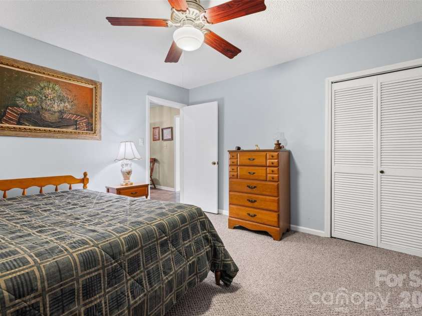 1615 Harris Road, Fort Mill, SC 29708.  MLS# CAR4413178, YatesRealty ID 44029. 