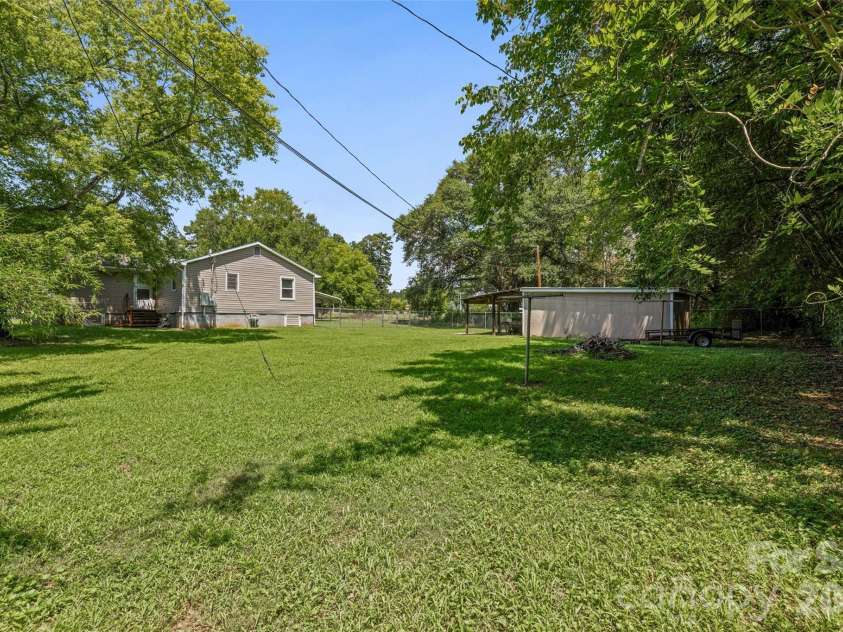 1615 Harris Road, Fort Mill, SC 29708.  MLS# CAR4413178, YatesRealty ID 44029. 