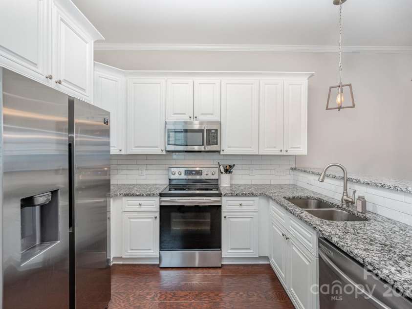 253 G Street, Kannapolis, NC 28081.  MLS# CAR4239201, YatesRealty ID 4403. 