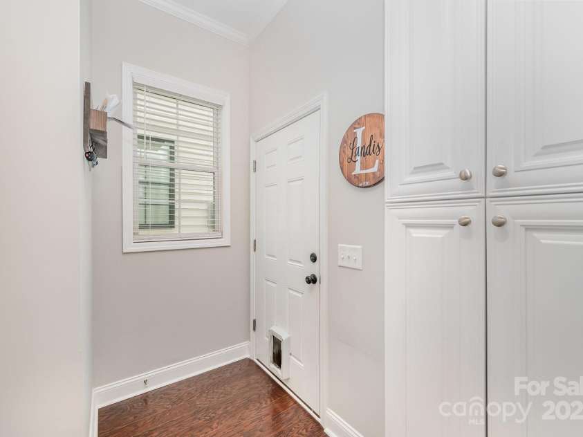 253 G Street, Kannapolis, NC 28081.  MLS# CAR4239201, YatesRealty ID 4403. Backdoor to garage