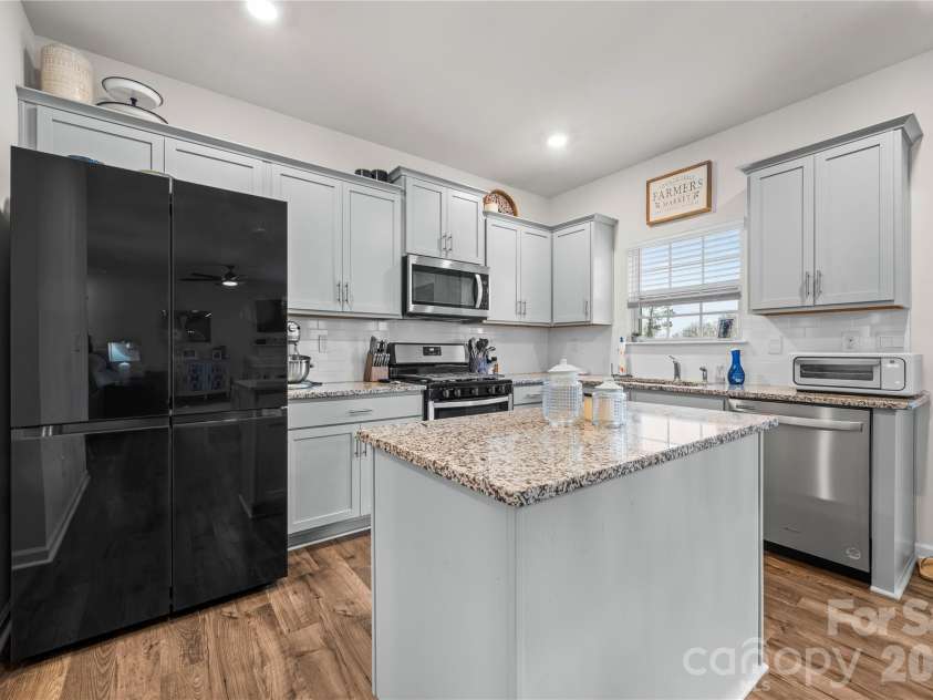 7549 Stonehouse Drive, Gastonia, NC 28056.  MLS# CAR4354582, YatesRealty ID 4403. 