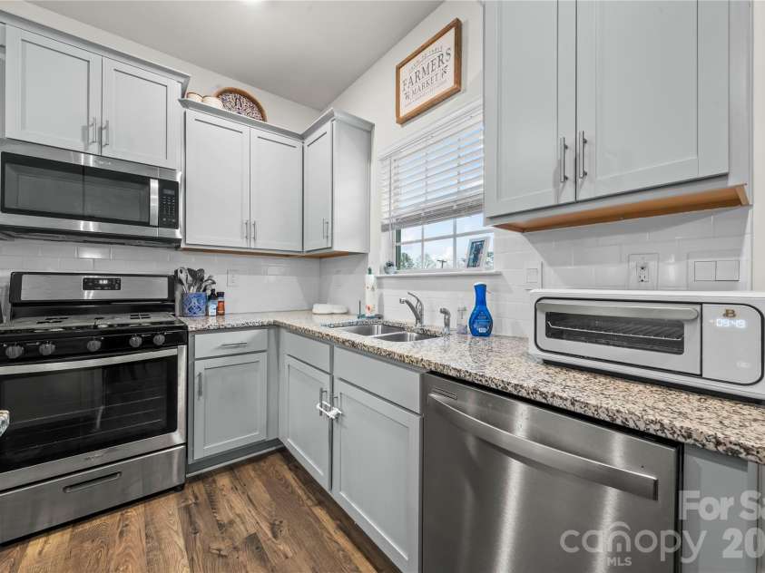 7549 Stonehouse Drive, Gastonia, NC 28056.  MLS# CAR4354582, YatesRealty ID 4403. 