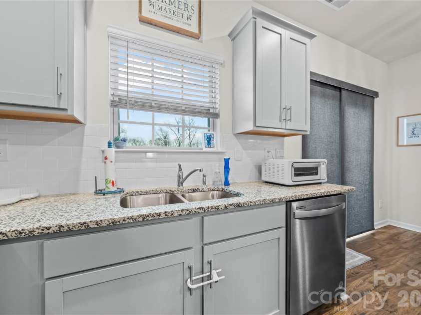 7549 Stonehouse Drive, Gastonia, NC 28056.  MLS# CAR4354582, YatesRealty ID 4403. 