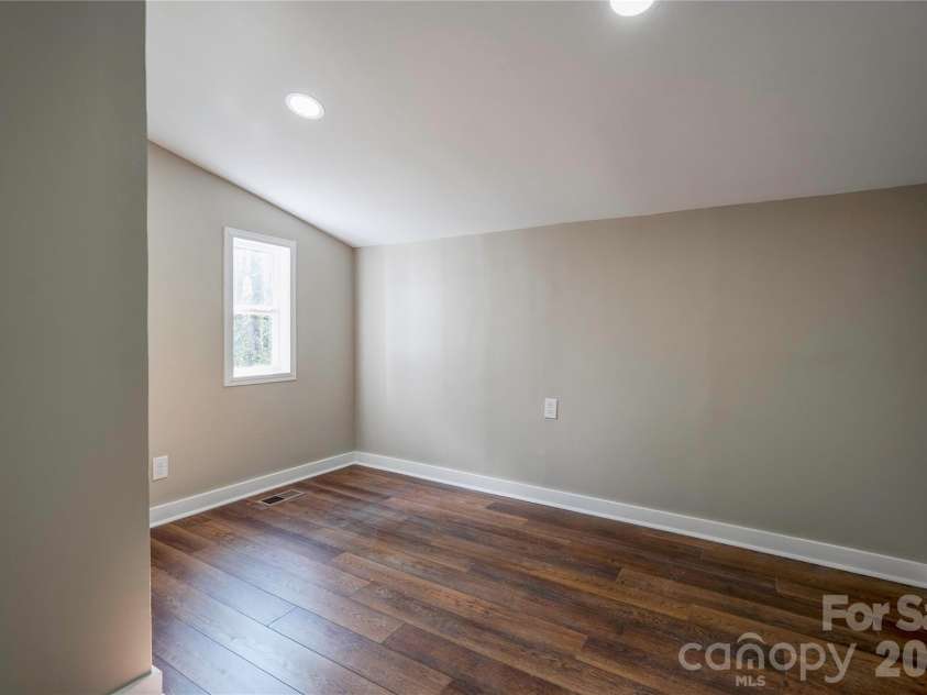 113 Morris Street, Kings Mountain, NC 28086.  MLS# CAR4414556, YatesRealty ID 44030. 