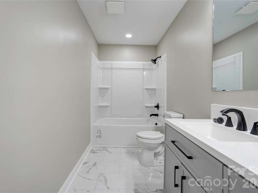 113 Morris Street, Kings Mountain, NC 28086.  MLS# CAR4414556, YatesRealty ID 44030. 