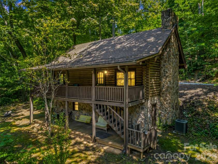 286 Harris Road, Lake Lure, NC 28746.  MLS# CAR4414504, YatesRealty ID 44032. 