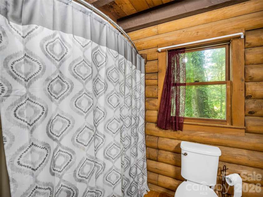 286 Harris Road, Lake Lure, NC 28746.  MLS# CAR4414504, YatesRealty ID 44032. 
