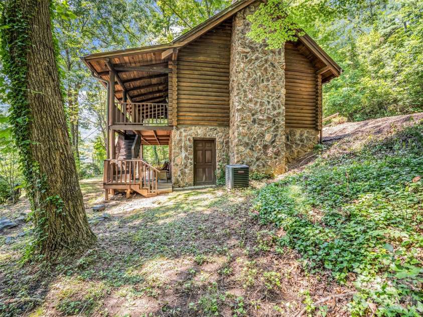 286 Harris Road, Lake Lure, NC 28746.  MLS# CAR4414504, YatesRealty ID 44032. 
