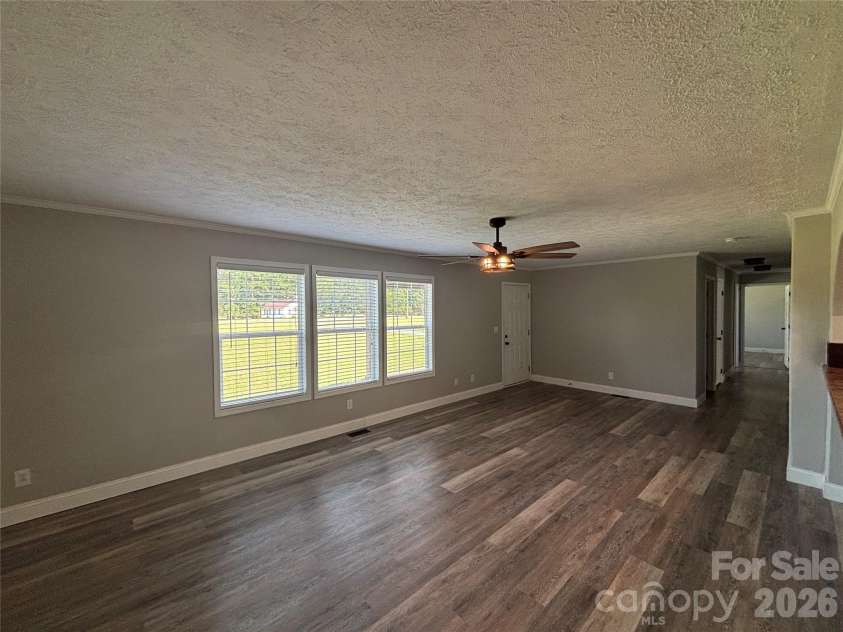 1821 Kiker Road, Peachland, NC 28133.  MLS# CAR4412485, YatesRealty ID 44035. Great Room