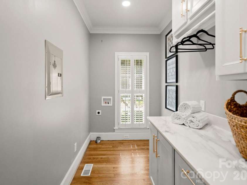 6263 Chamar Circle, Kannapolis, NC 28081.  MLS# CAR4409787, YatesRealty ID 44038. 
