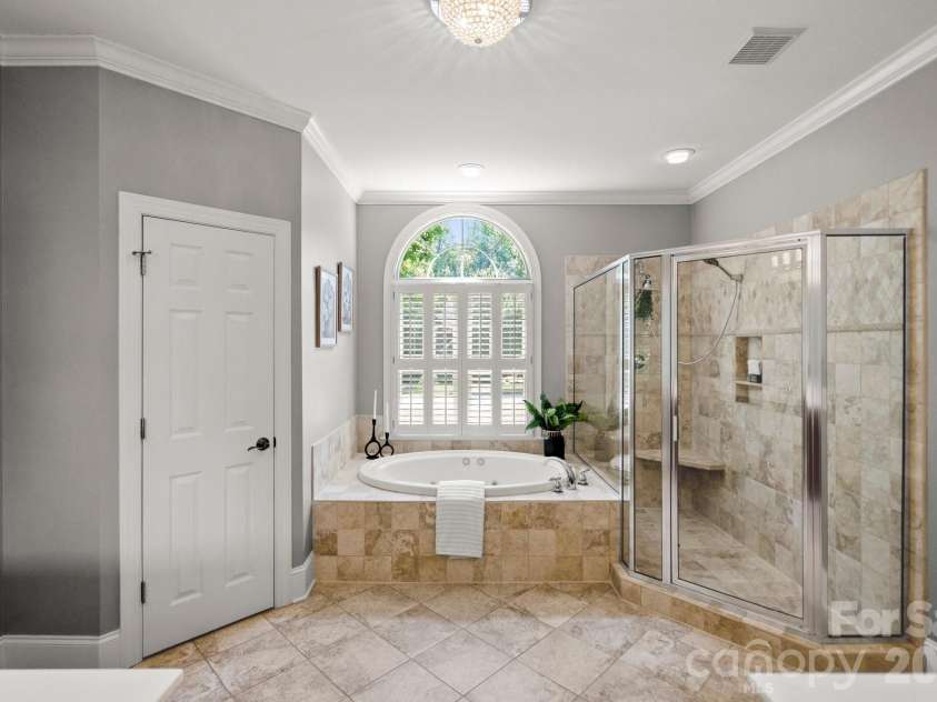 6263 Chamar Circle, Kannapolis, NC 28081.  MLS# CAR4409787, YatesRealty ID 44038. 