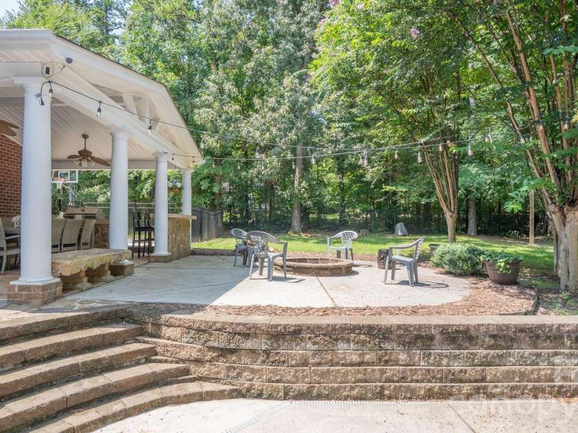 6263 Chamar Circle, Kannapolis, NC 28081.  MLS# CAR4409787, YatesRealty ID 44038. 