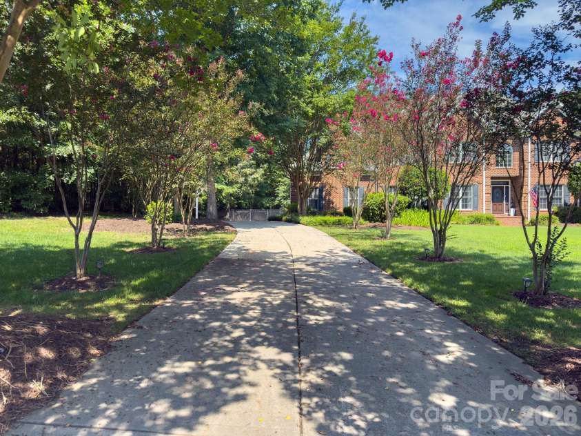 6263 Chamar Circle, Kannapolis, NC 28081.  MLS# CAR4409787, YatesRealty ID 44038. 