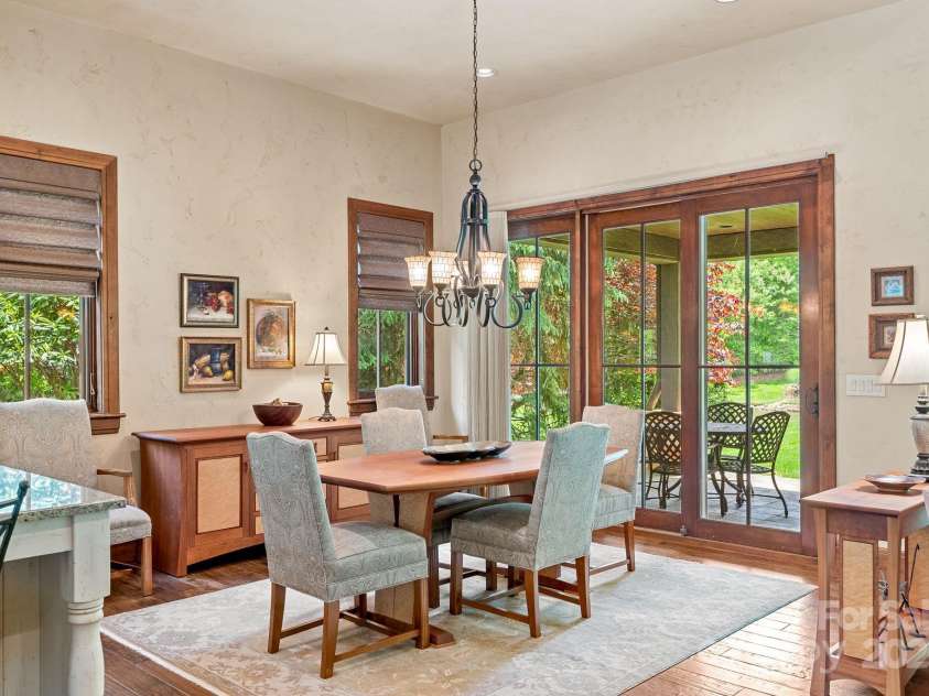 577 Walnut Valley Parkway, Arden, NC 28704.  MLS# CAR4260809, YatesRealty ID 4404. 