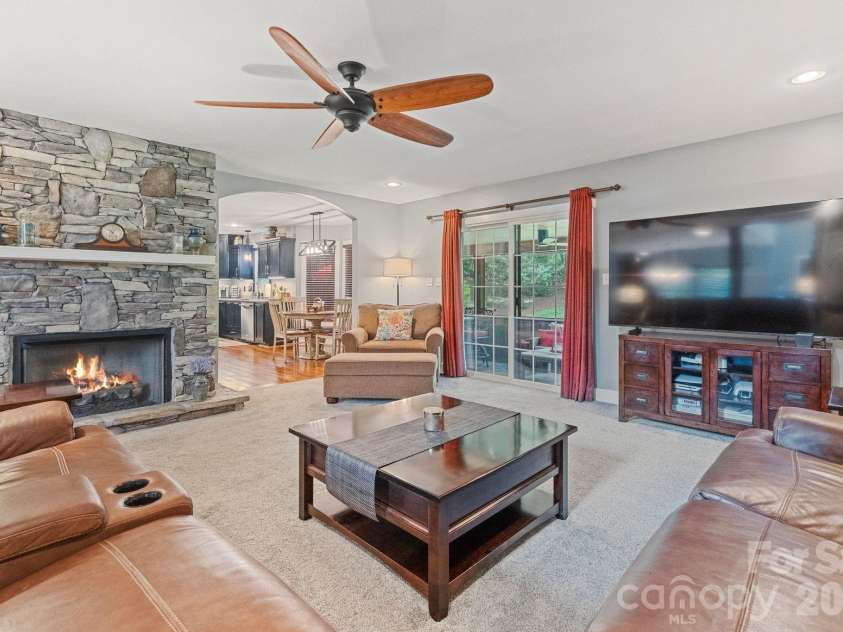 2214 Flanagan Drive, Lenoir, NC 28645.  MLS# CAR4412375, YatesRealty ID 44041. 