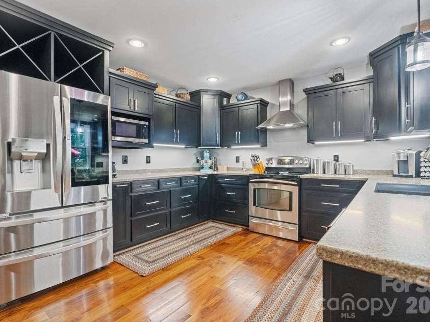 2214 Flanagan Drive, Lenoir, NC 28645.  MLS# CAR4412375, YatesRealty ID 44041. 