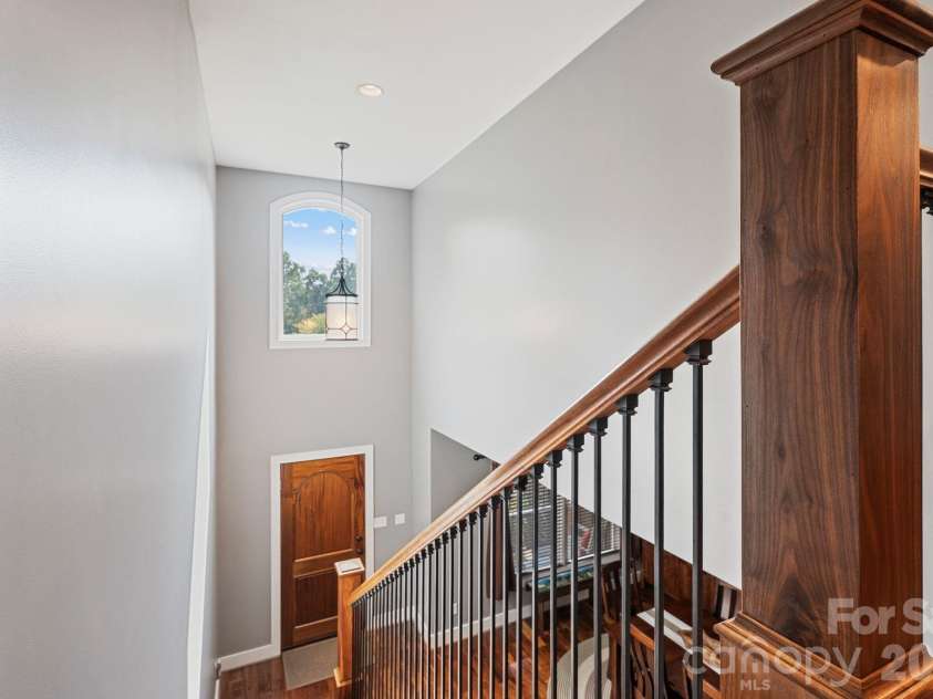 2214 Flanagan Drive, Lenoir, NC 28645.  MLS# CAR4412375, YatesRealty ID 44041. 