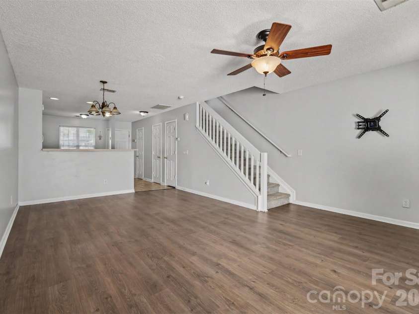 2962 Caldwell Ridge Parkway, Charlotte, NC 28213.  MLS# CAR4412870, YatesRealty ID 44042. 