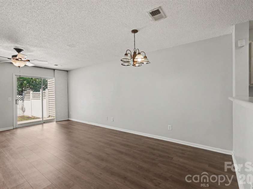 2962 Caldwell Ridge Parkway, Charlotte, NC 28213.  MLS# CAR4412870, YatesRealty ID 44042. 