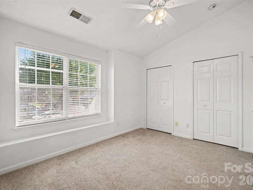 2962 Caldwell Ridge Parkway, Charlotte, NC 28213.  MLS# CAR4412870, YatesRealty ID 44042. 