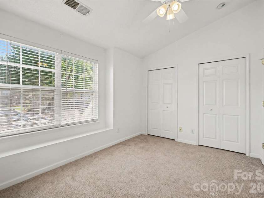 2962 Caldwell Ridge Parkway, Charlotte, NC 28213.  MLS# CAR4412870, YatesRealty ID 44042. 