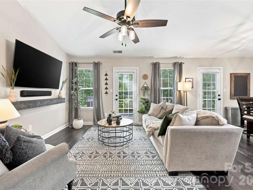 512 River View Drive, Lowell, NC 28098.  MLS# CAR4410977, YatesRealty ID 44043. 