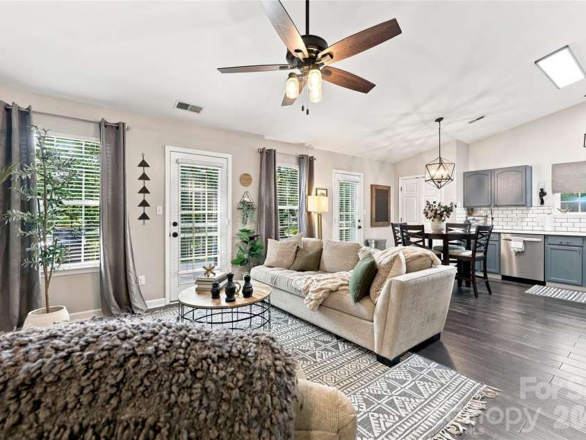 512 River View Drive, Lowell, NC 28098.  MLS# CAR4410977, YatesRealty ID 44043. 