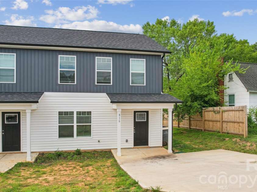 816 Fairview Street, Kannapolis, NC 28083.  MLS# CAR4413080, YatesRealty ID 44045. 