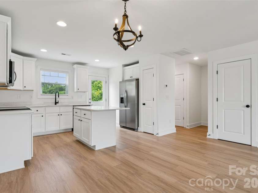 816 Fairview Street, Kannapolis, NC 28083.  MLS# CAR4413080, YatesRealty ID 44045. 