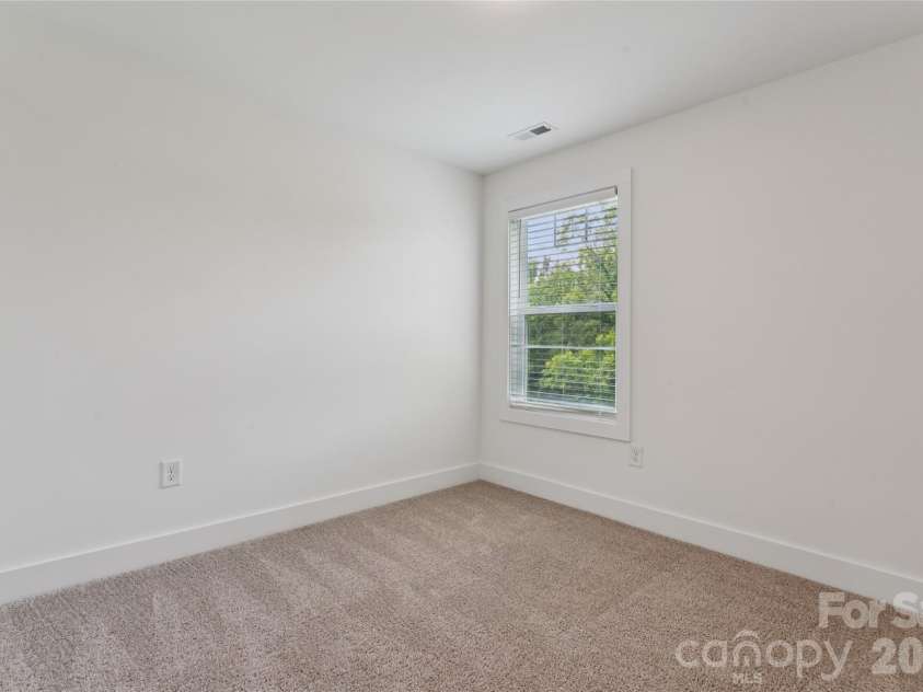 816 Fairview Street, Kannapolis, NC 28083.  MLS# CAR4413080, YatesRealty ID 44045. 
