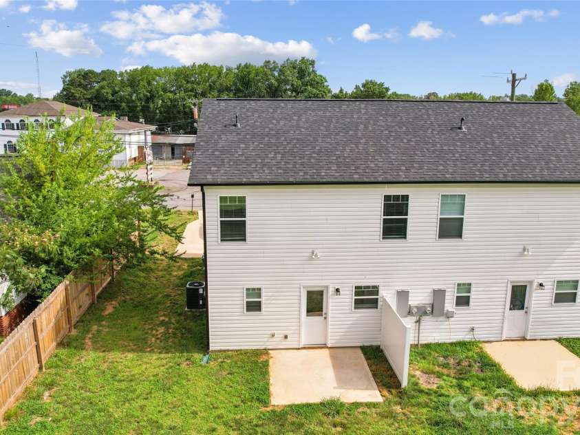 816 Fairview Street, Kannapolis, NC 28083.  MLS# CAR4413080, YatesRealty ID 44045. 