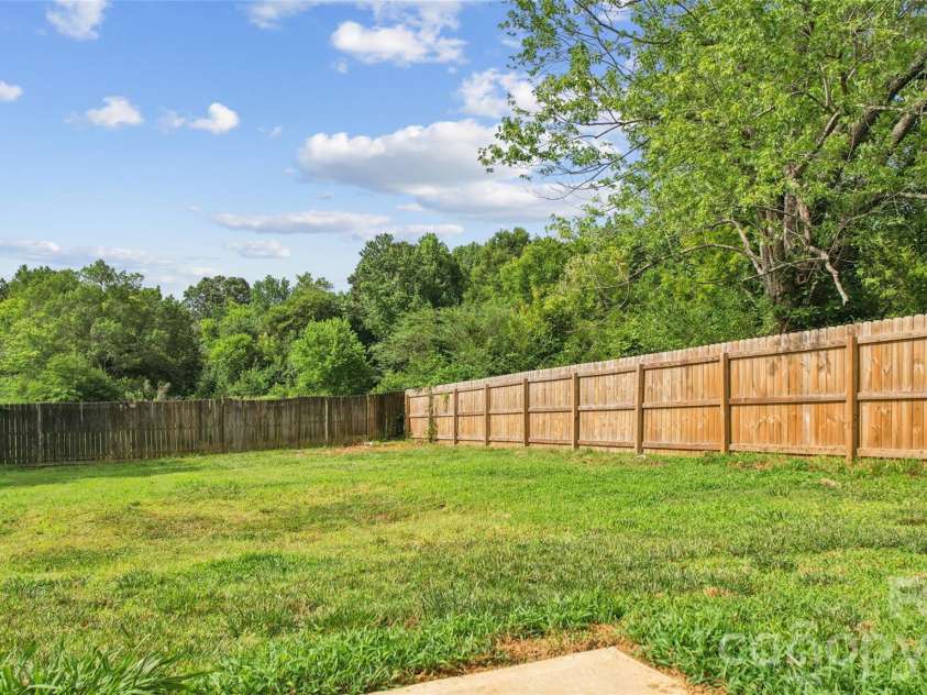 816 Fairview Street, Kannapolis, NC 28083.  MLS# CAR4413080, YatesRealty ID 44045. 