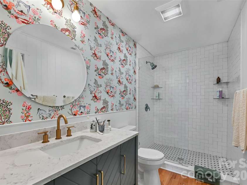 349 Country Club Road, Asheville, NC 28804.  MLS# CAR4414240, YatesRealty ID 44046. 