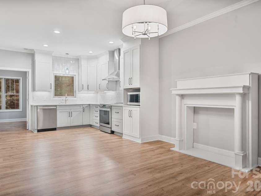 823 Iris Lane, Newton, NC 28658.  MLS# CAR4411296, YatesRealty ID 44047. 