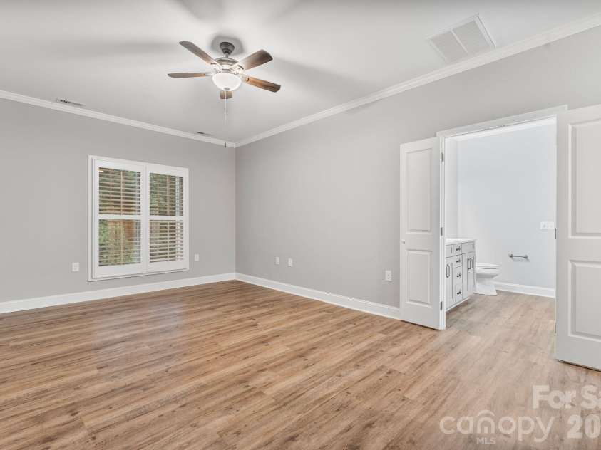 823 Iris Lane, Newton, NC 28658.  MLS# CAR4411296, YatesRealty ID 44047. 