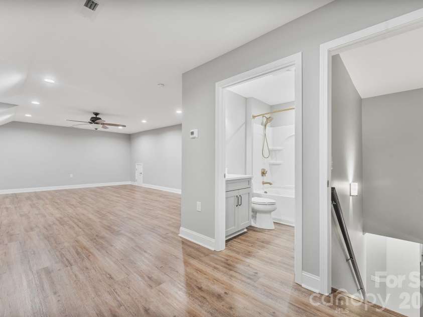 823 Iris Lane, Newton, NC 28658.  MLS# CAR4411296, YatesRealty ID 44047. 