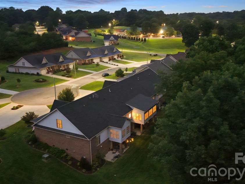 823 Iris Lane, Newton, NC 28658.  MLS# CAR4411296, YatesRealty ID 44047. 