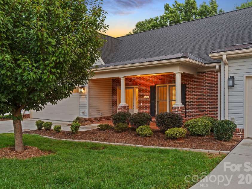 823 Iris Lane, Newton, NC 28658.  MLS# CAR4411296, YatesRealty ID 44047. 