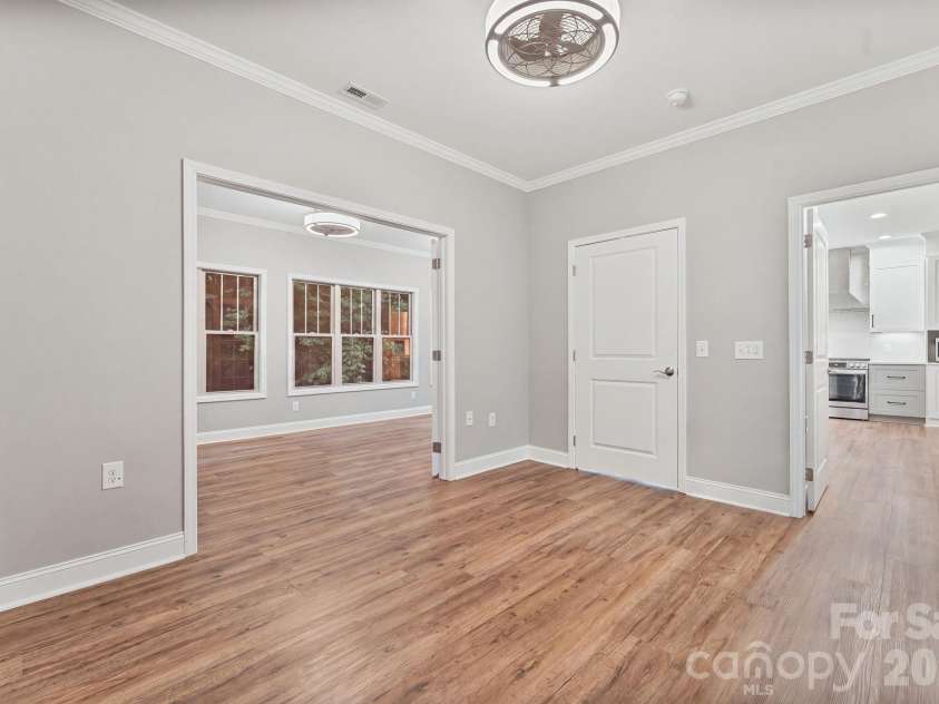 823 Iris Lane, Newton, NC 28658.  MLS# CAR4411296, YatesRealty ID 44047. 