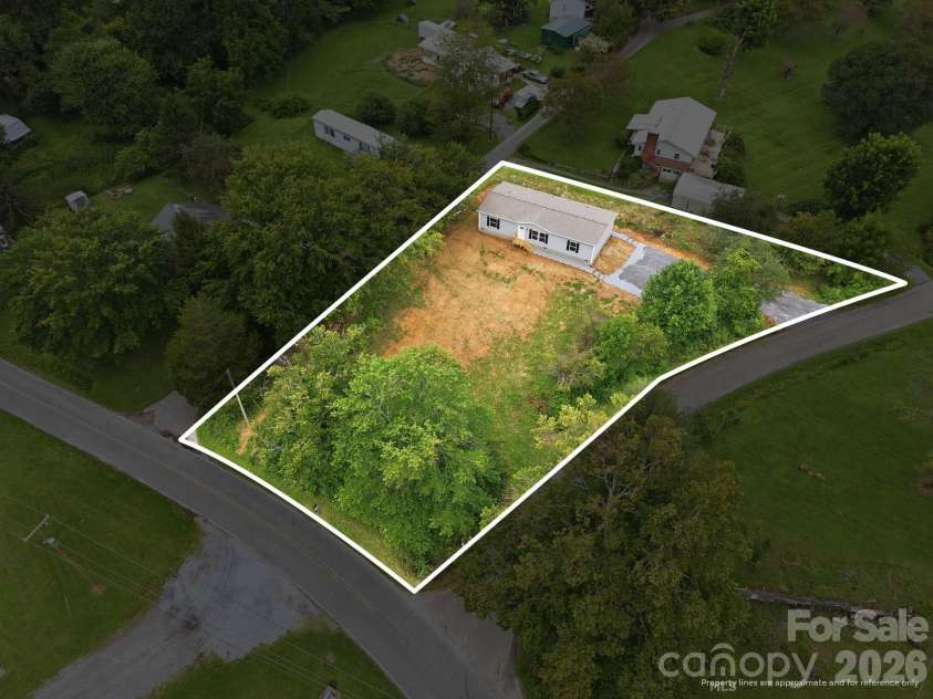 25 Caldwell Road, Waynesville, NC 28786.  MLS# CAR4414496, YatesRealty ID 44049. 