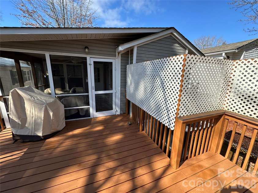 129 Club House Drive, New London, NC 28127.  MLS# CAR4350214, YatesRealty ID 4405. 